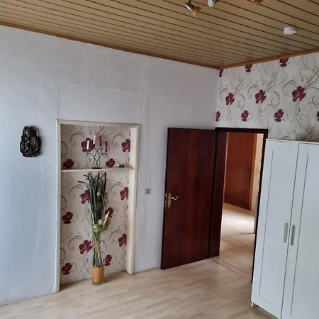 Schoene, Gemuetliche Ferienwohnung In * Filsen