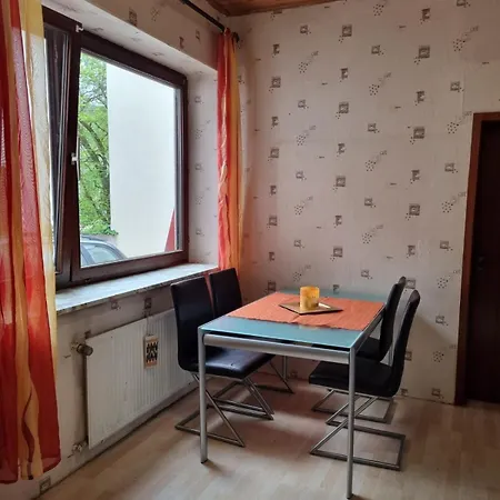 Apartman Schoene, Gemuetliche Ferienwohnung In *