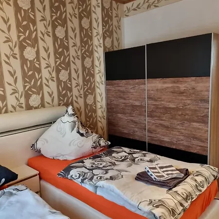 Schoene, Gemuetliche Ferienwohnung In Apartman Filsen